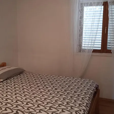 Brac Apartment
