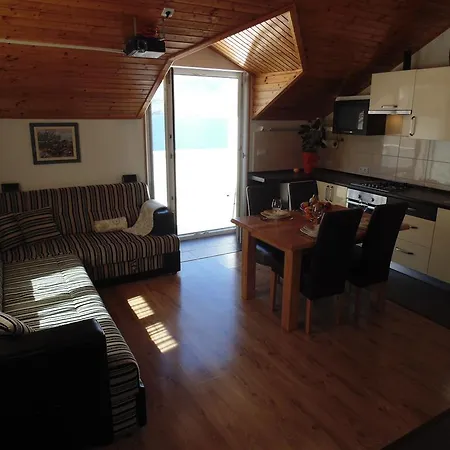 Apartment Brac